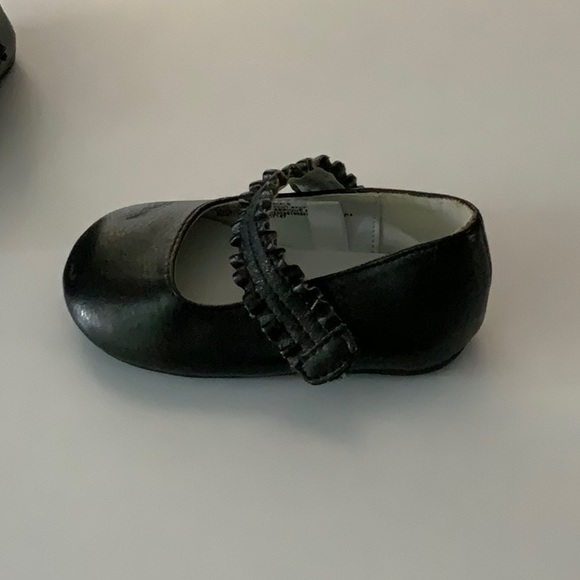 Shoes - Picture 2 of 2